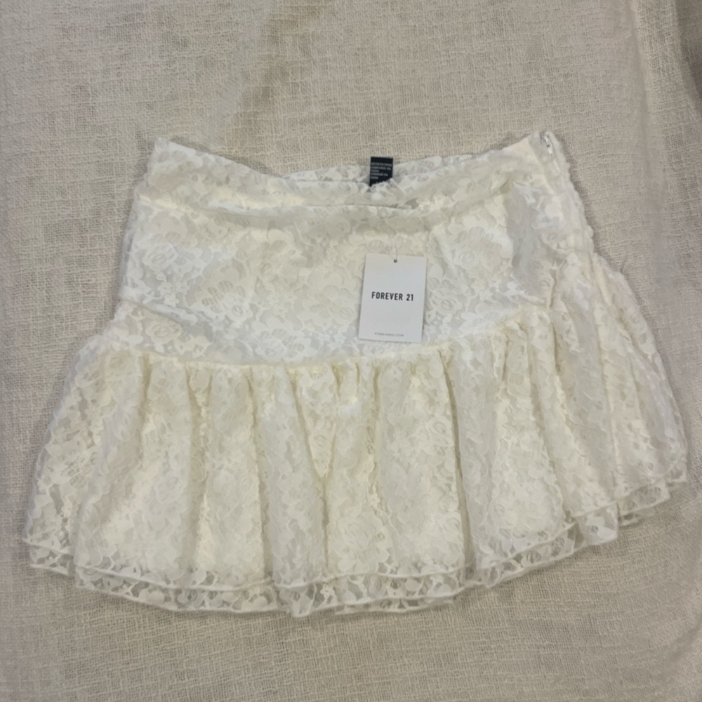 Forever 21 Ivory Lace Mini Skirt